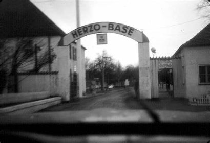 Herz Base Nachkriegszeit