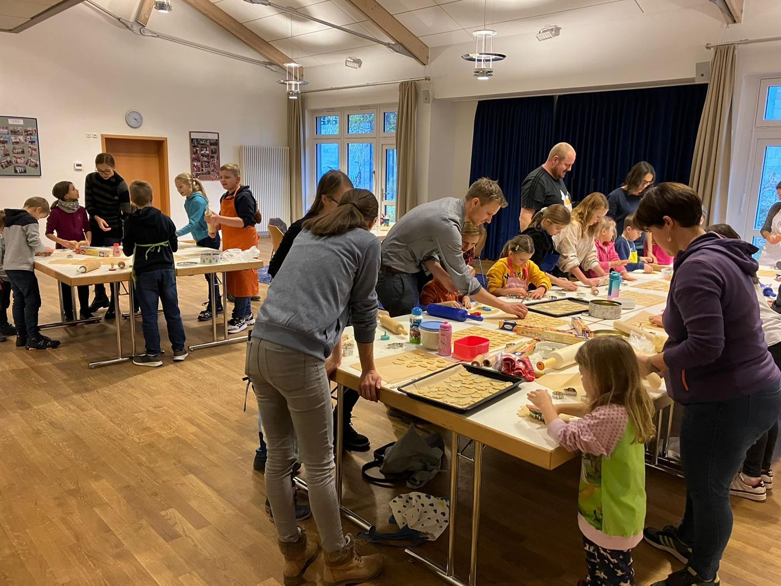 Plätzchenbacken mit Kinder